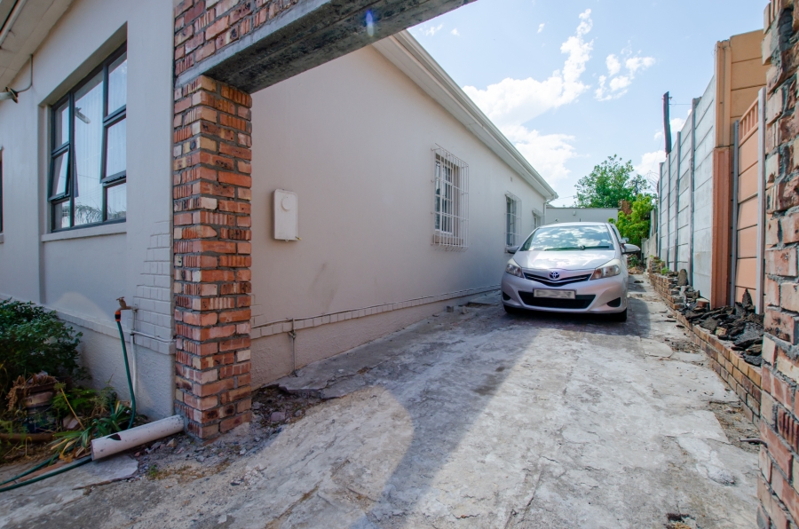 3 Bedroom Property for Sale in Avondale Western Cape